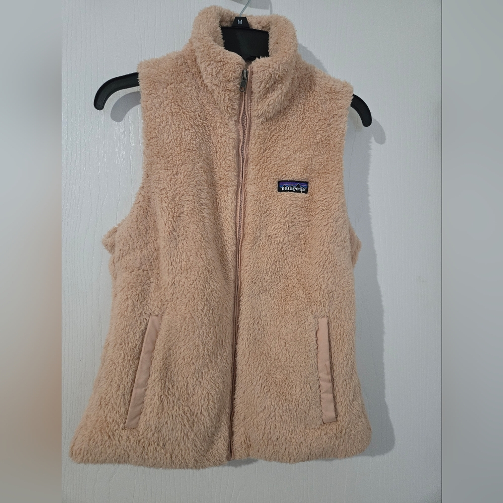 Small Patagonia Womens Orangish Color Fleece Vest